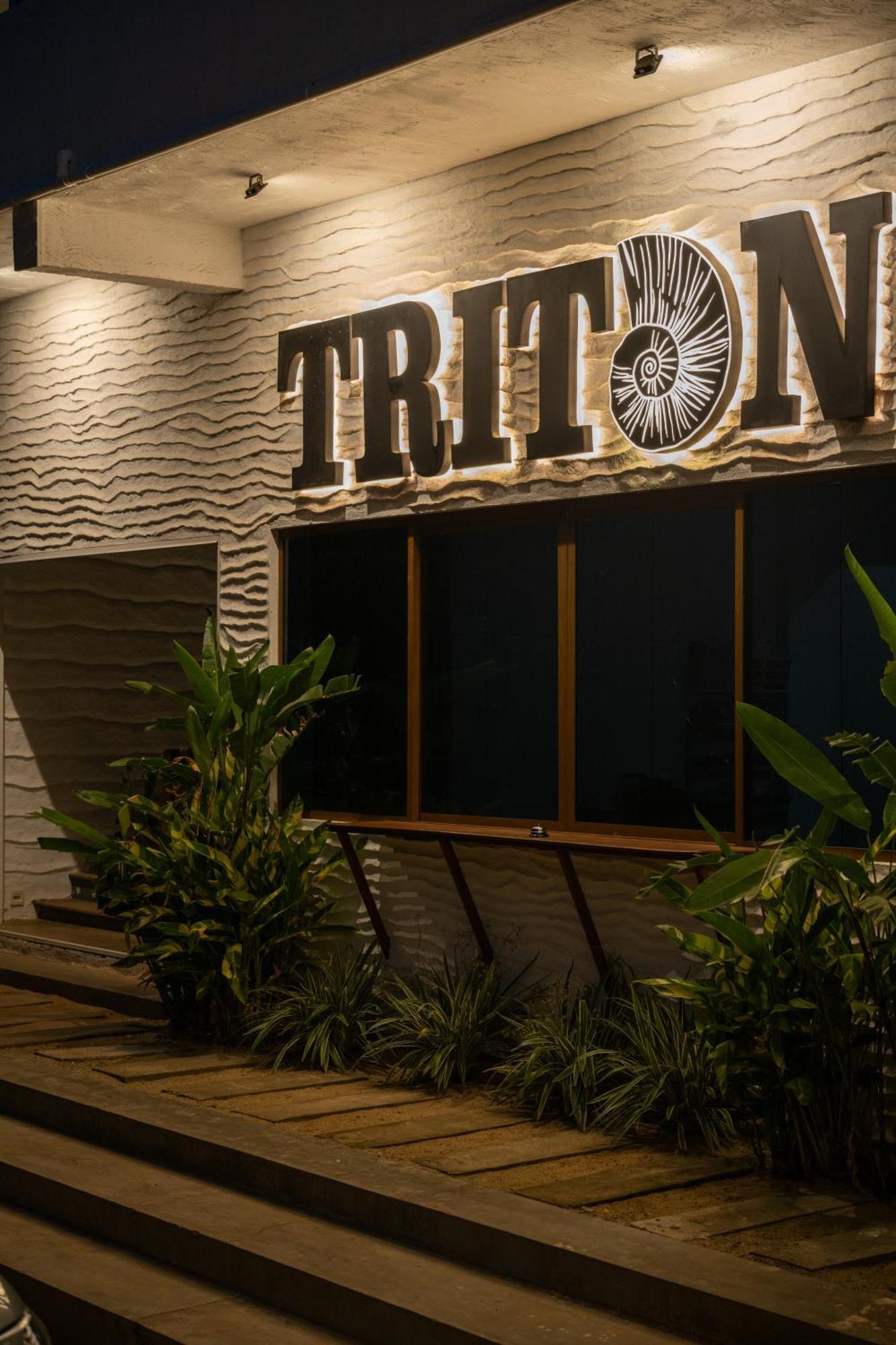 Triton Dondra Hotel Exterior foto